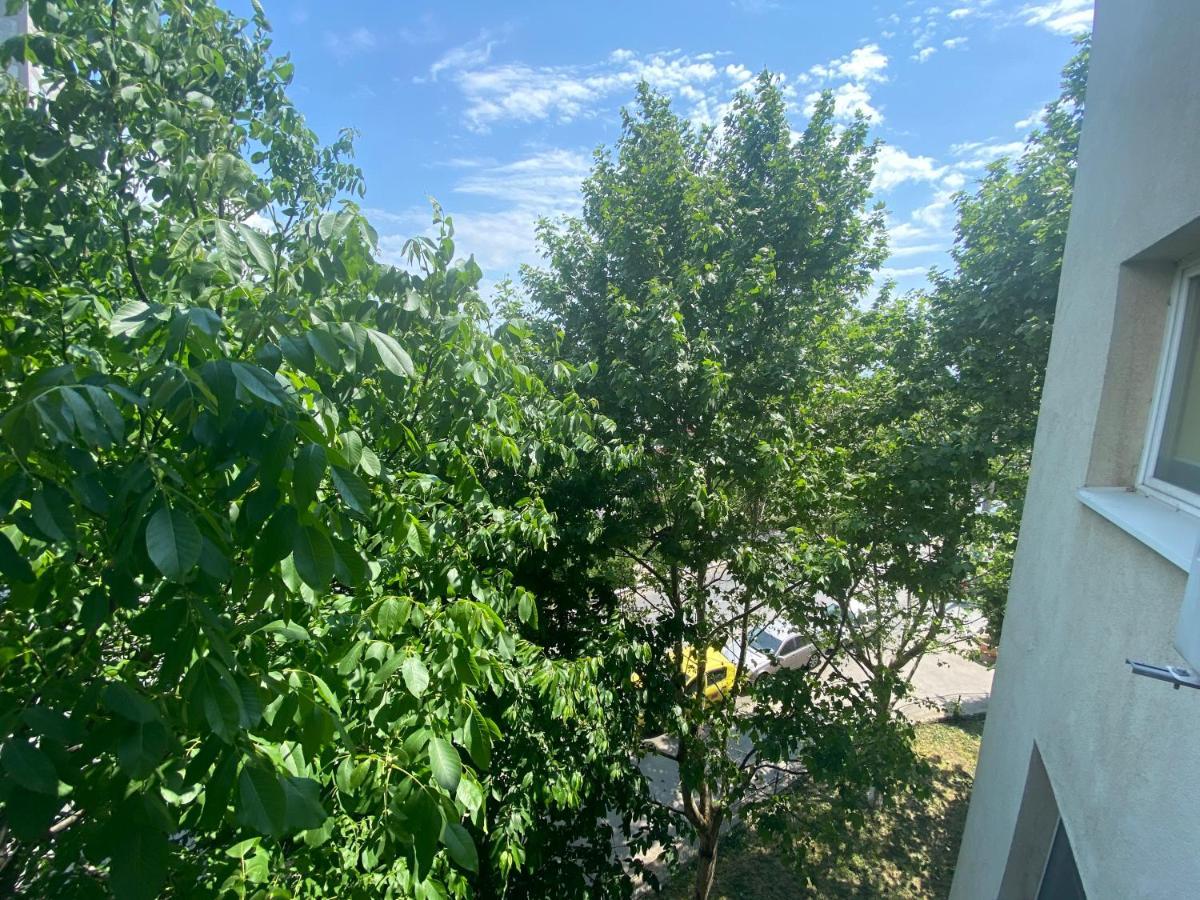 Piata Resita Host Apartment Букурещ Екстериор снимка