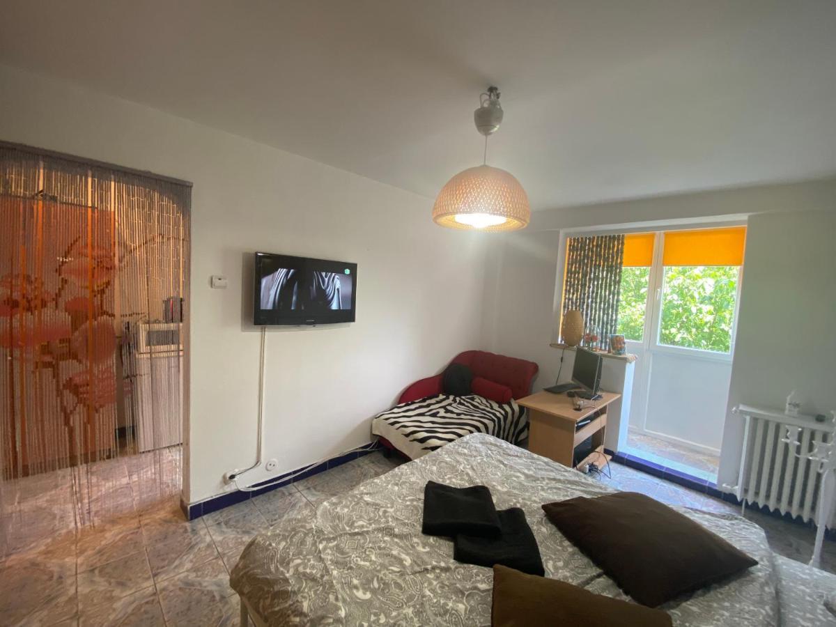 Piata Resita Host Apartment Букурещ Екстериор снимка