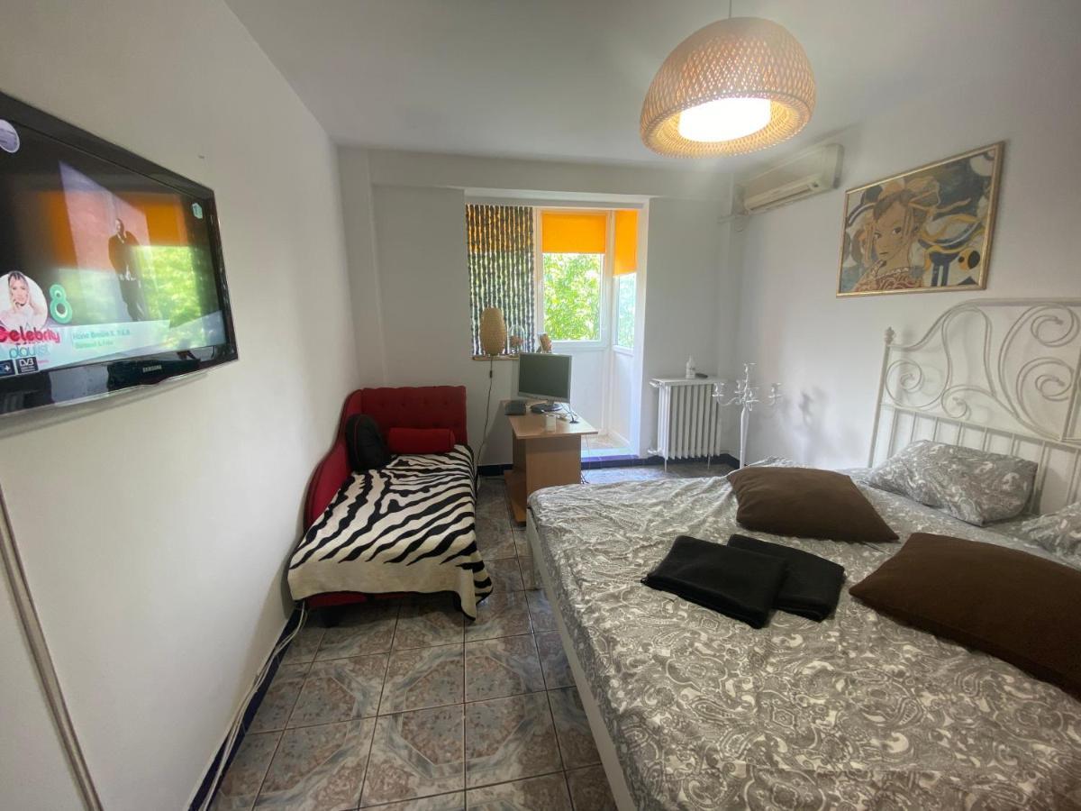Piata Resita Host Apartment Букурещ Екстериор снимка
