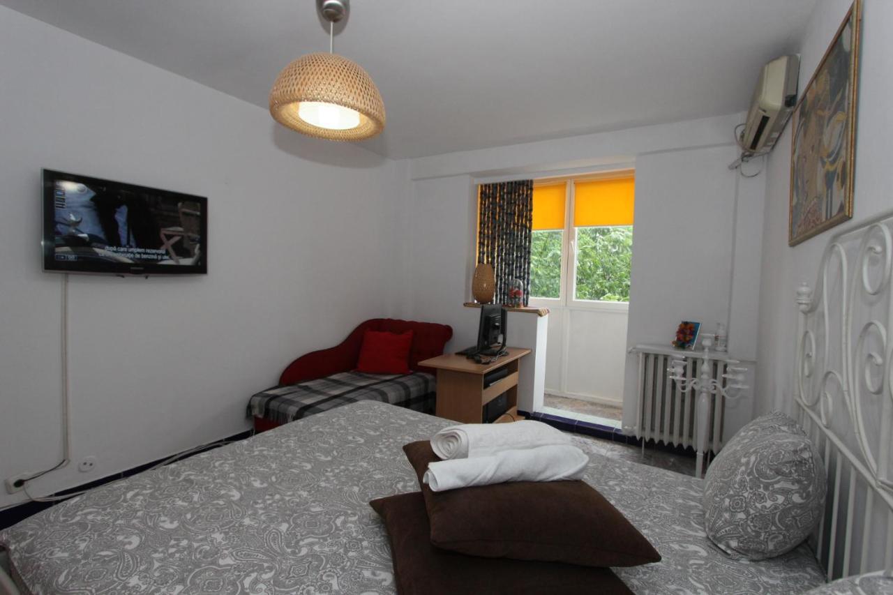 Piata Resita Host Apartment Букурещ Екстериор снимка