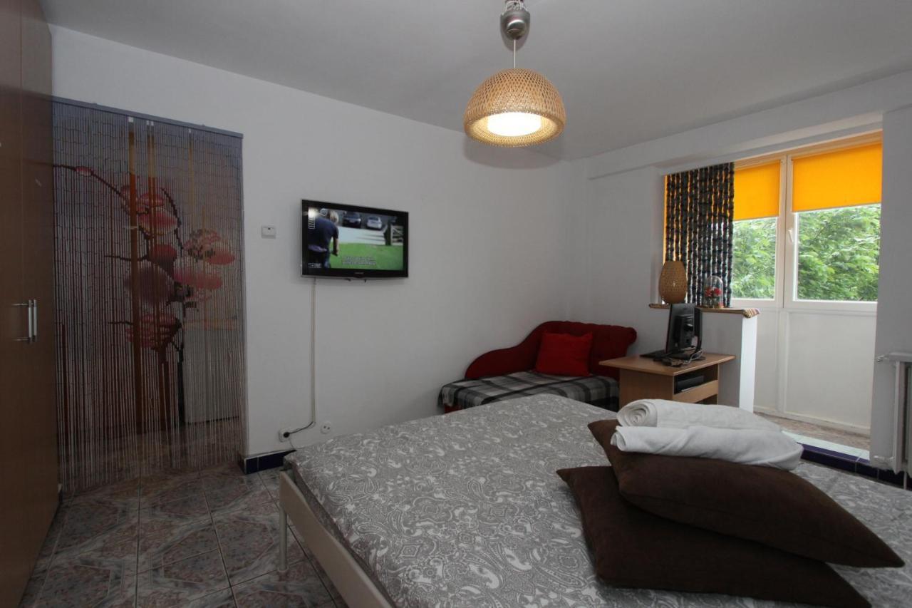 Piata Resita Host Apartment Букурещ Екстериор снимка